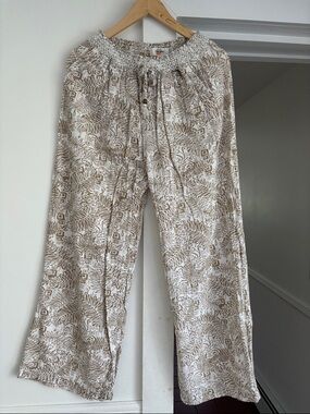 Relaxed Wide-Leg Brown Printed Pull-On Pants